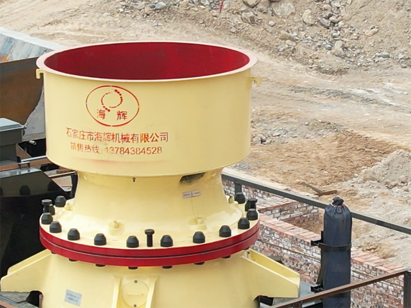 300吨鹅卵石破碎制砂生产线 (2) 300吨鹅卵石破碎制砂生产线 (2)